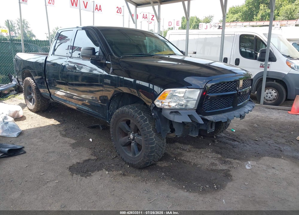 2015 RAM 1500 EXPRESS VIN: 1C6RR7FT5FS585539