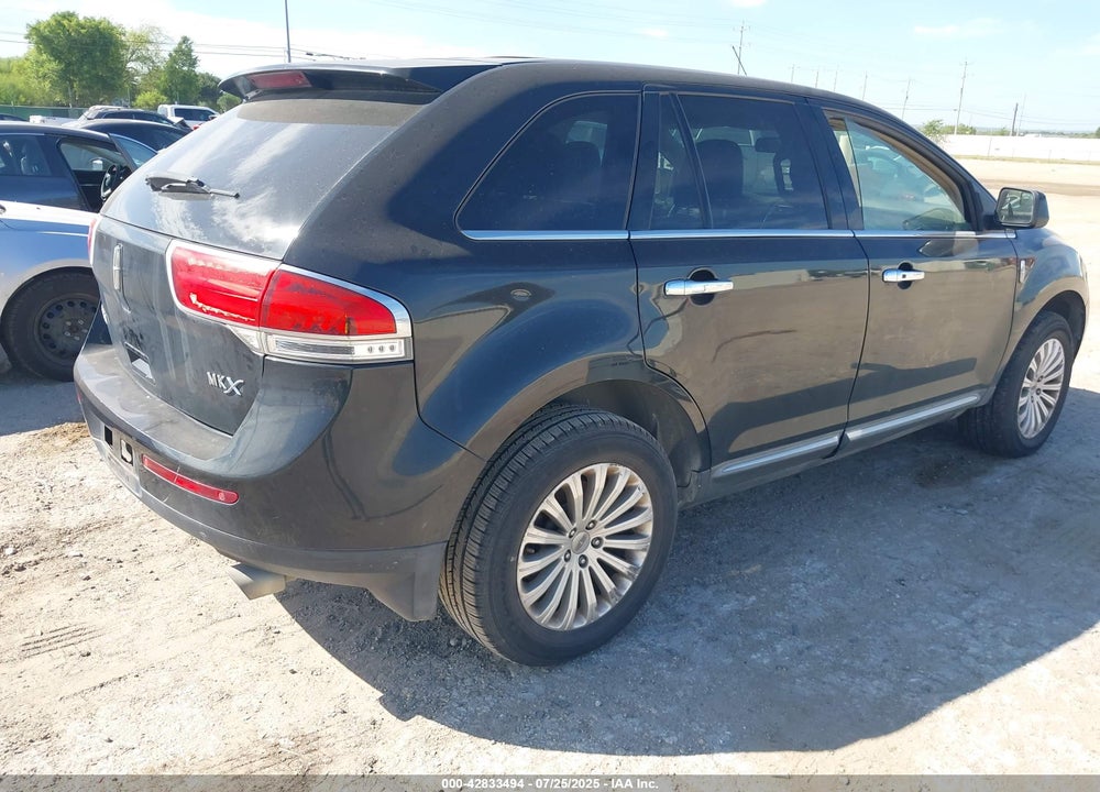 2011 LINCOLN MKX VIN: 2LMDJ6JK7BBJ03581