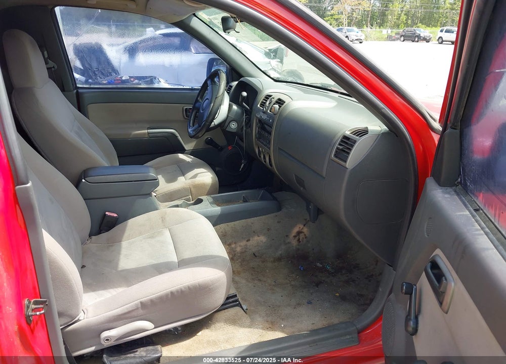 2004 CHEVROLET COLORADO LS VIN: 1GCCS148448156630