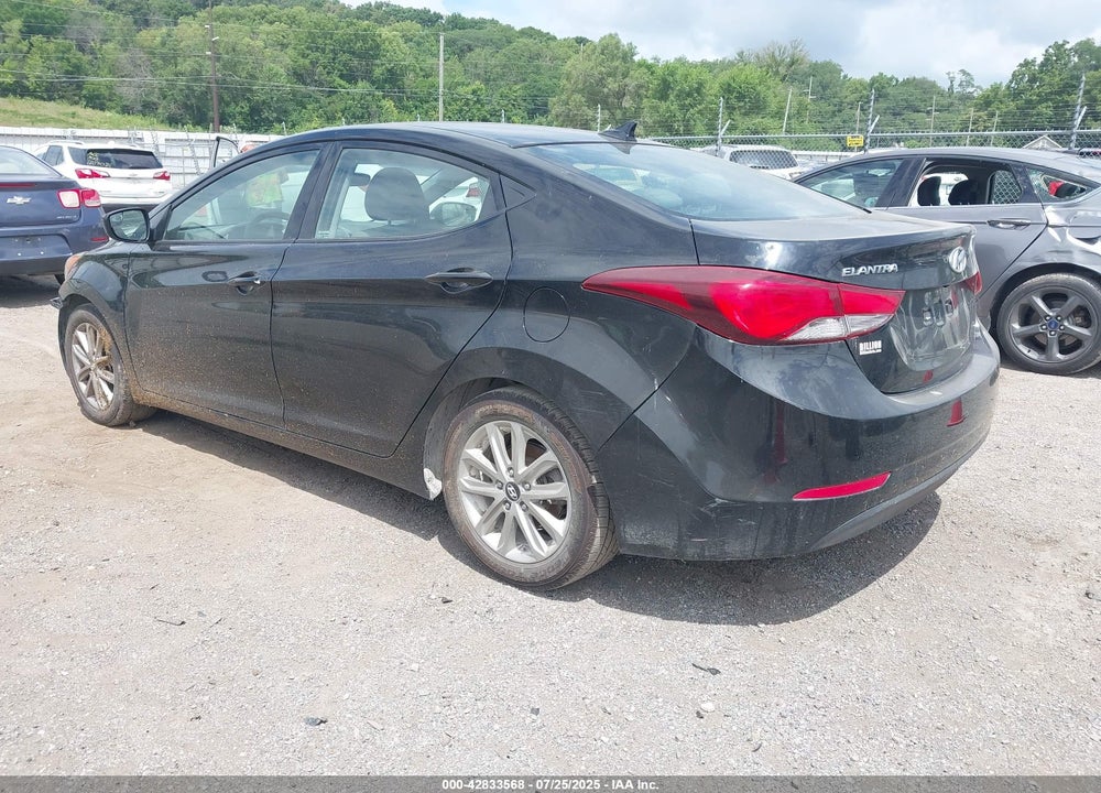 2014 HYUNDAI ELANTRA VIN: KMHDH4AEXEU041615