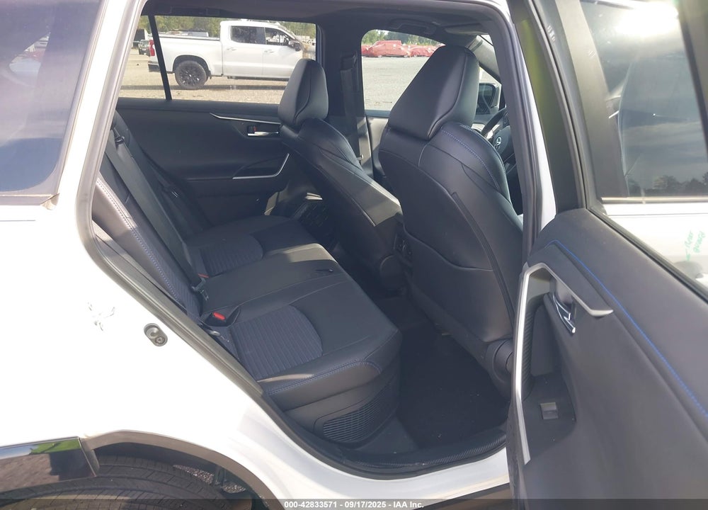 2023 TOYOTA RAV4 HYBRID XSE VIN: 4T3E6RFV2PU106547