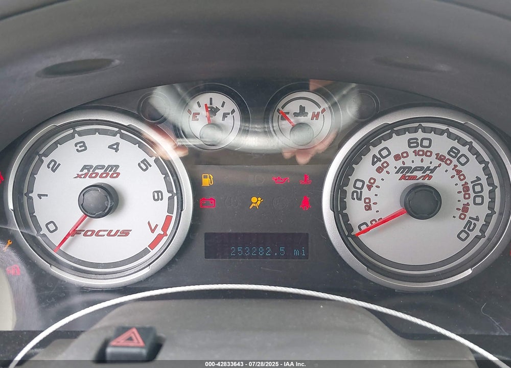 2010 FORD FOCUS VIN: 1FAHP3FN4AW215128