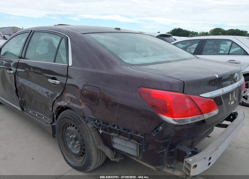 2011 TOYOTA AVALON VIN: 4T1BK3DB9BU372489
