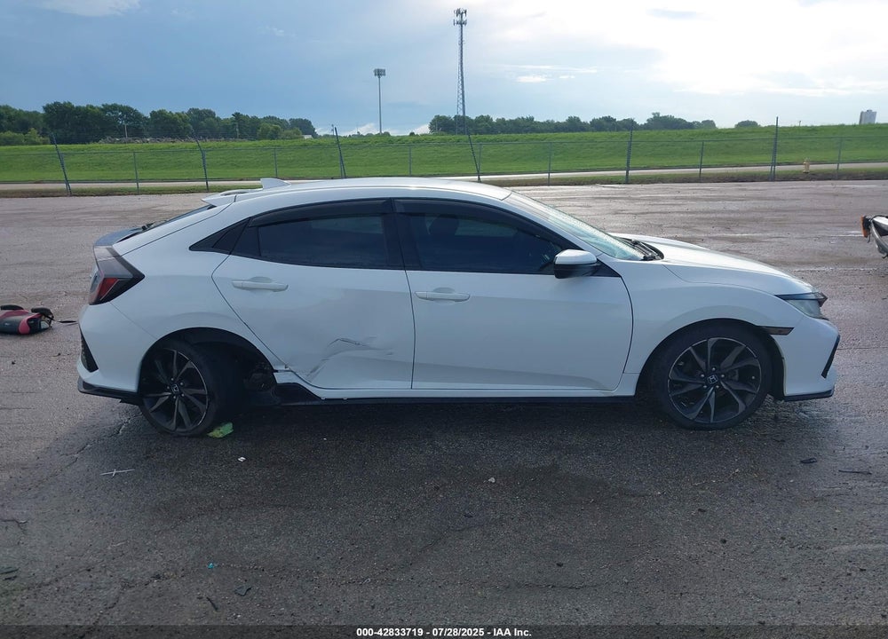 2017 HONDA CIVIC VIN: SHHFK7H41HU403503