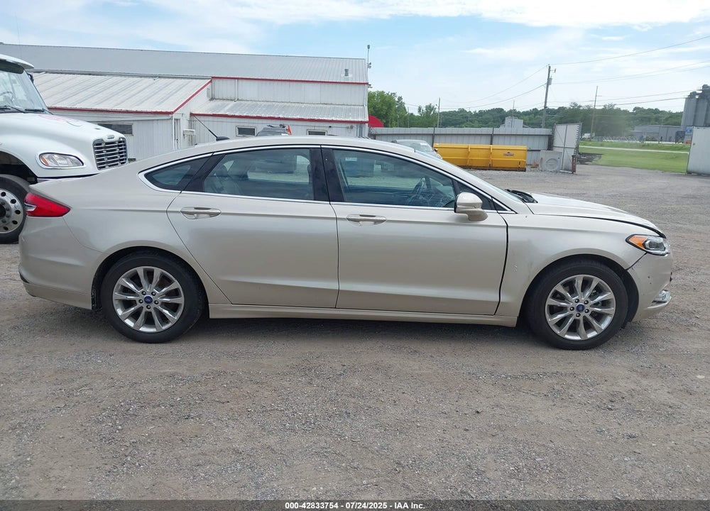 2017 FORD FUSION SE VIN: 3FA6P0HD6HR403737