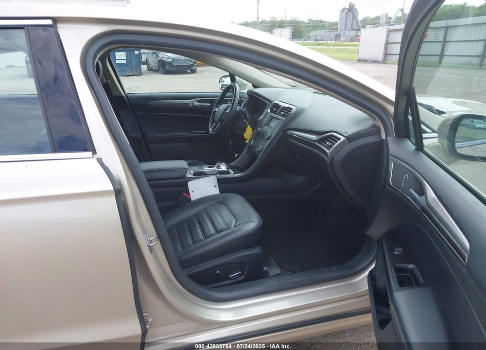 2017 FORD FUSION SE VIN: 3FA6P0HD6HR403737