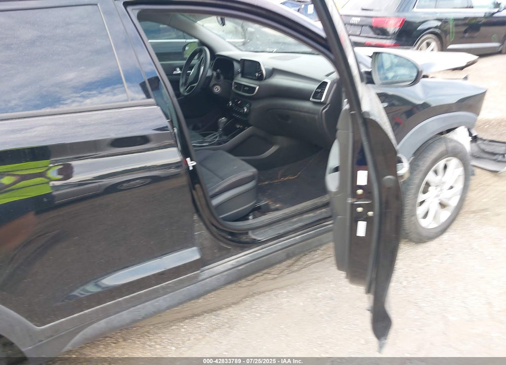 2019 HYUNDAI TUCSON VIN: KM8J2CA40KU902950