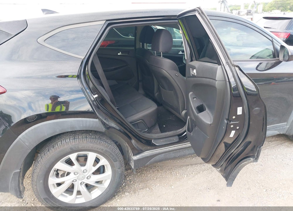 2019 HYUNDAI TUCSON VIN: KM8J2CA40KU902950