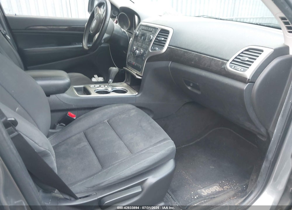 2012 JEEP GRAND CHEROKEE VIN: 1C4RJFAG5CC288099