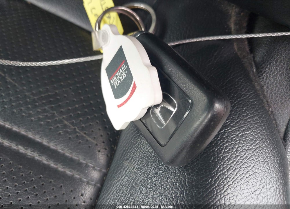 2017 HONDA CR-V TOURING VIN: 2HKRW2H97HH625692