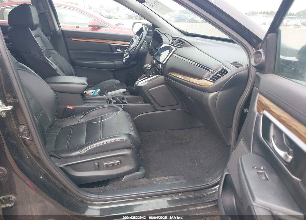 2017 HONDA CR-V TOURING VIN: 2HKRW2H97HH625692
