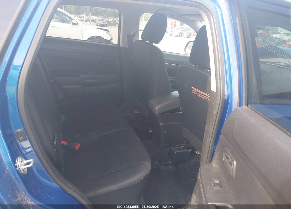 2015 MITSUBISHI OUTLANDER SPORT VIN: 4A4AP3AUXFE010946
