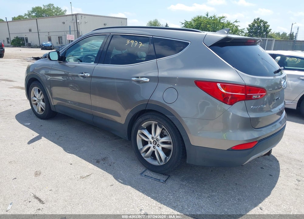 2013 HYUNDAI SANTA FE VIN: 5XYZU3LAXDG033458