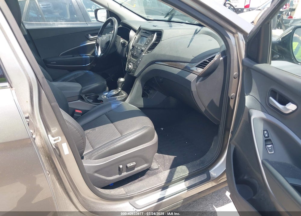 2013 HYUNDAI SANTA FE VIN: 5XYZU3LAXDG033458