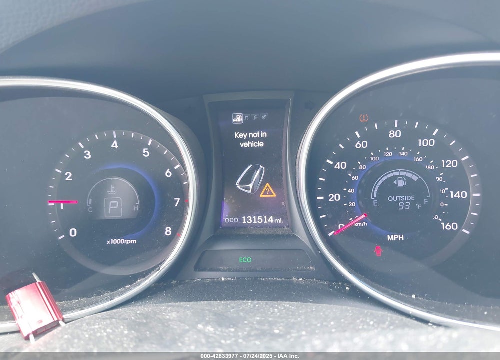 2013 HYUNDAI SANTA FE VIN: 5XYZU3LAXDG033458