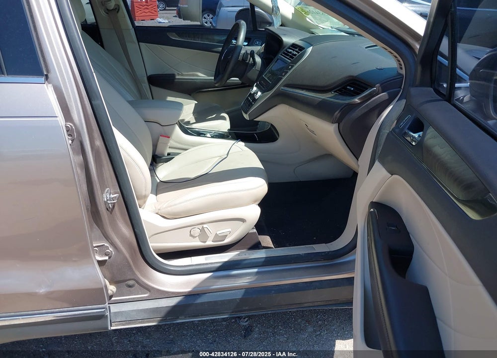 2018 LINCOLN MKC RESERVE VIN: 5LMCJ3D90JUL30745