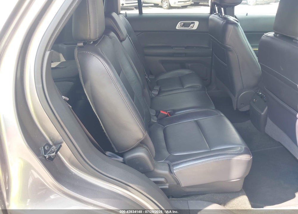 2011 FORD EXPLORER VIN: 1FMHK8D80BGA91420