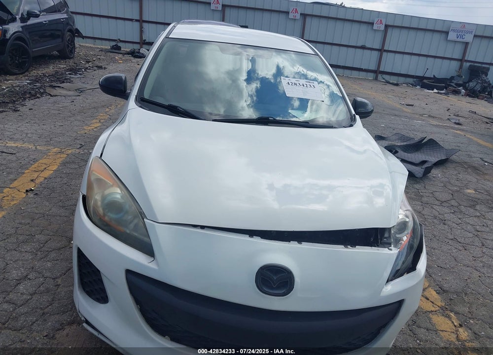 2013 MAZDA 3 VIN: JM1BL1U76D1747745