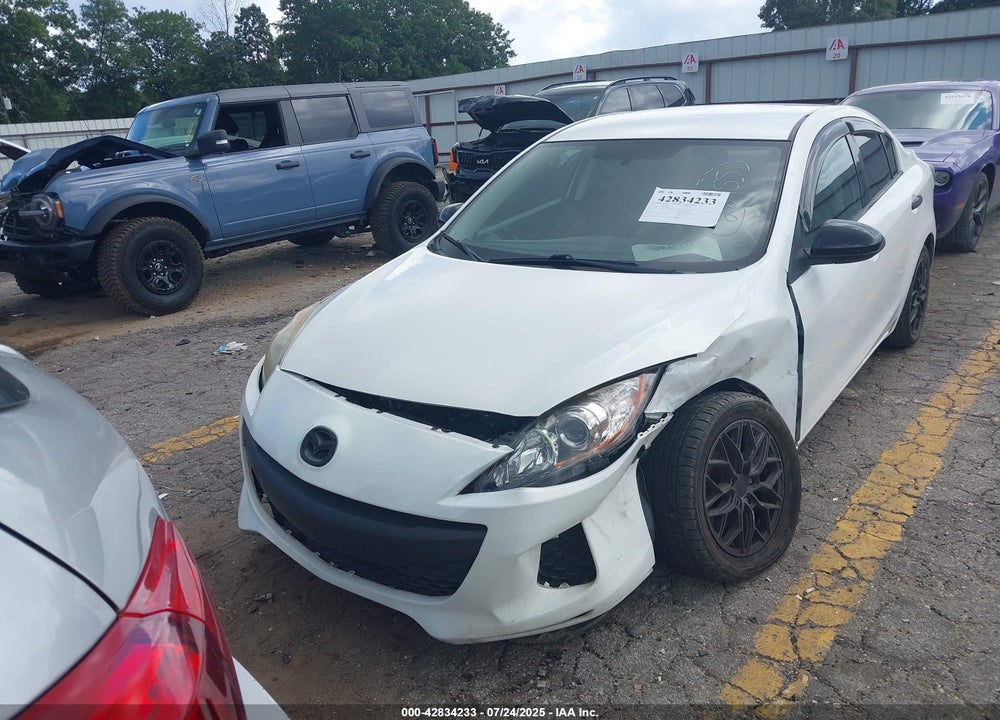 2013 MAZDA 3 VIN: JM1BL1U76D1747745