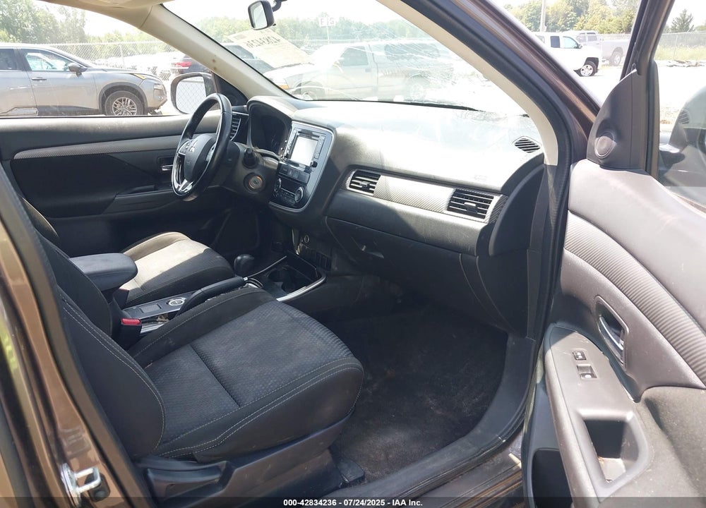 2017 MITSUBISHI OUTLANDER VIN: JA4AZ2A3XHZ001611