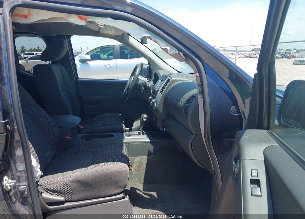 2017 NISSAN FRONTIER VIN: 1N6BD0CT1HN739814