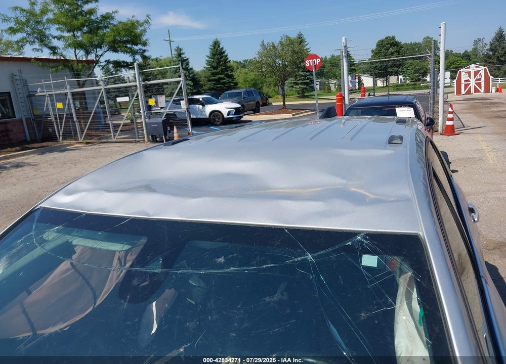 2019 CHEVROLET EQUINOX VIN: 2GNAXJEV7K6230579