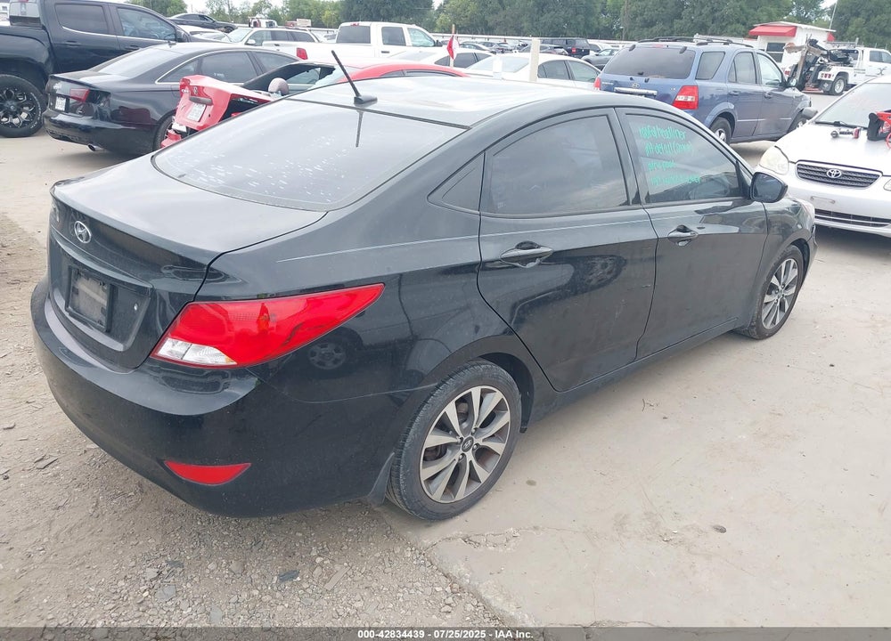2017 HYUNDAI ACCENT VIN: KMHCT4AE0HU281481