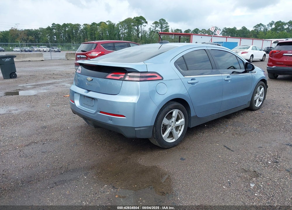 2015 CHEVROLET VOLT VIN: 1G1RA6E48FU105480