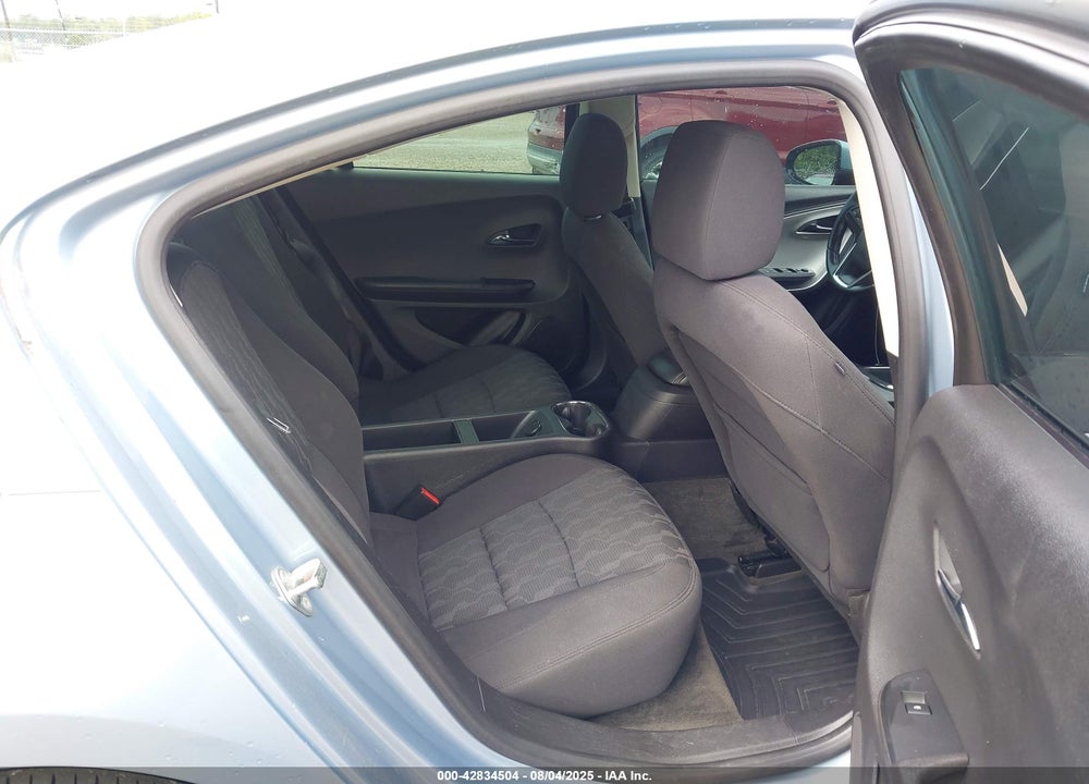 2015 CHEVROLET VOLT VIN: 1G1RA6E48FU105480