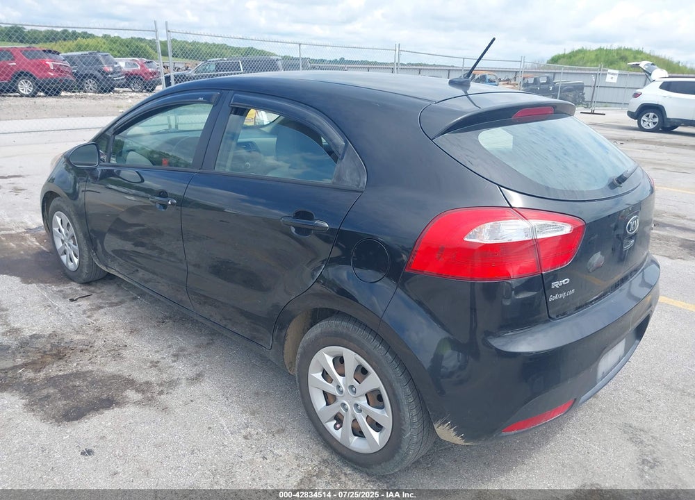 2015 KIA RIO VIN: KNADM5A39F6515948