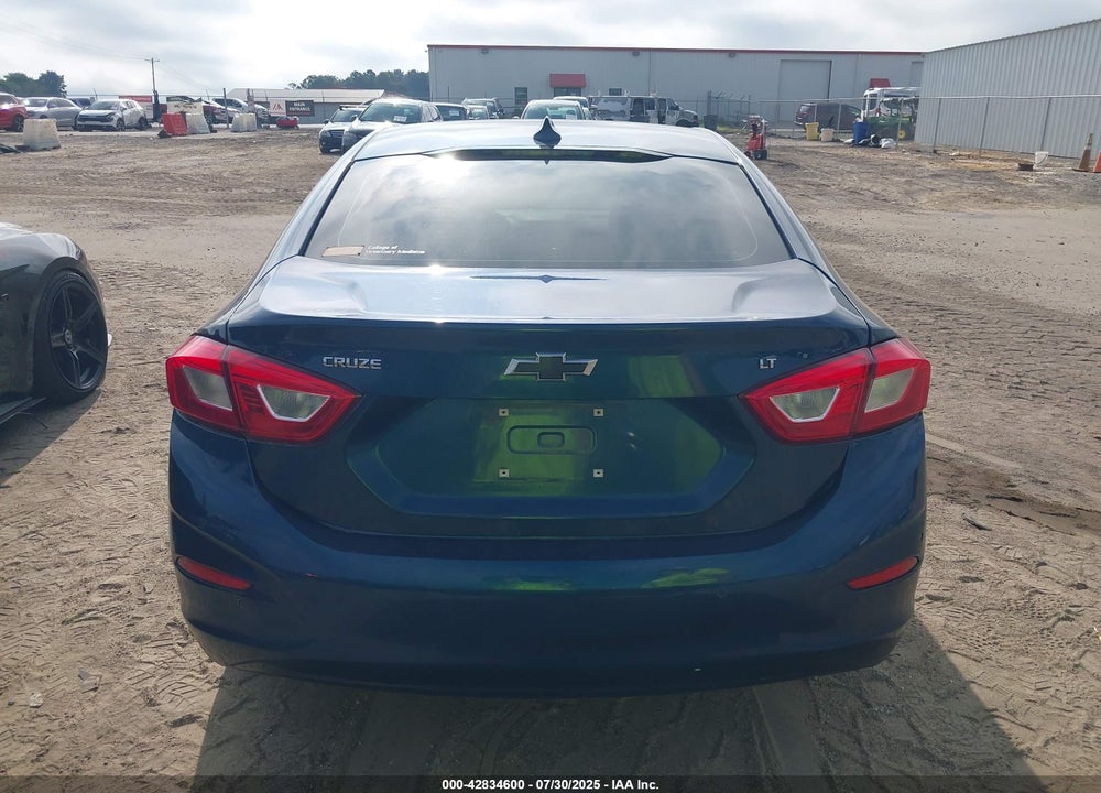 2019 CHEVROLET CRUZE VIN: 1G1BE5SMXK7124951