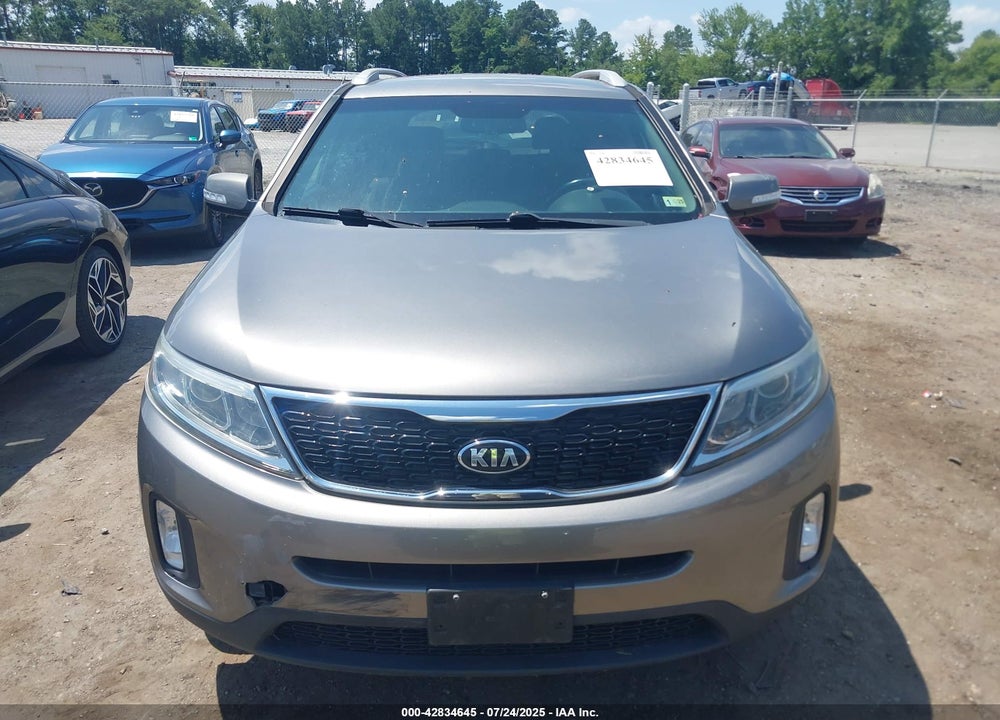 2015 KIA SORENTO VIN: 5XYKTCA64FG640624