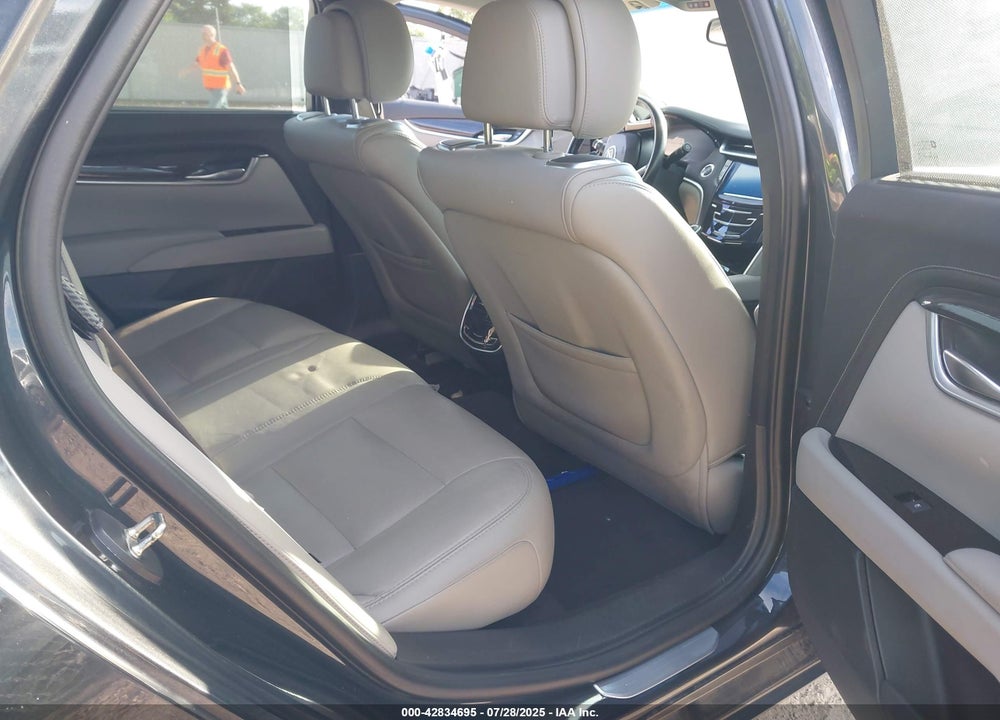 2013 CADILLAC XTS PREMIUM VIN: 2G61T5S35D9172491