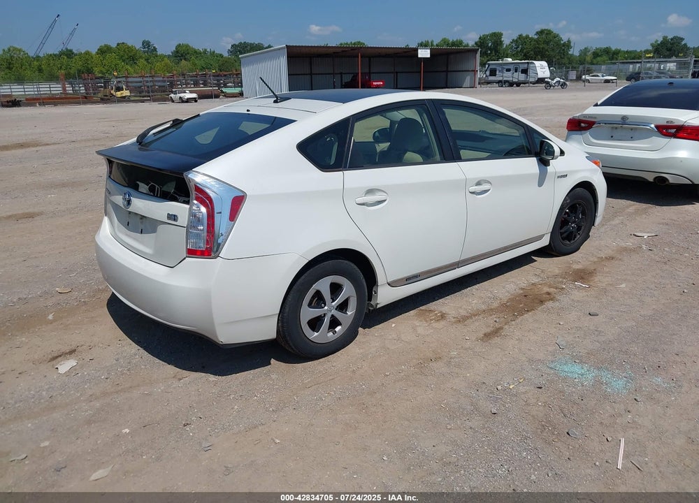 2015 TOYOTA PRIUS VIN: JTDKN3DUXF0446352