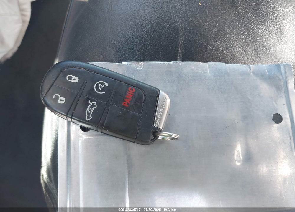 2012 CHRYSLER 300 VIN: 2C3CCAHG5CH231833