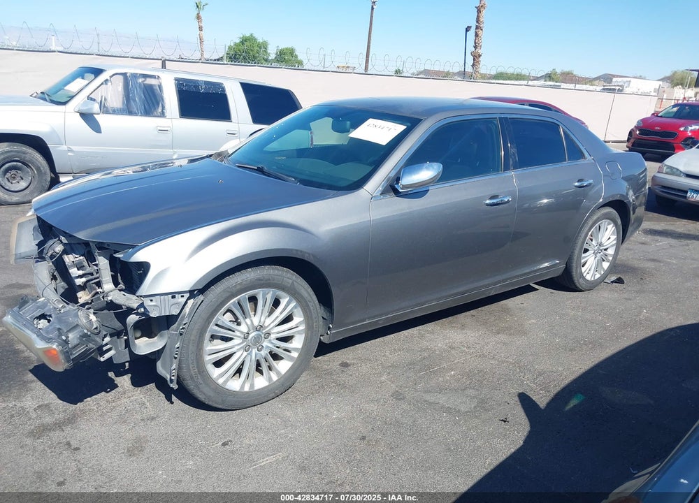 2012 CHRYSLER 300 VIN: 2C3CCAHG5CH231833