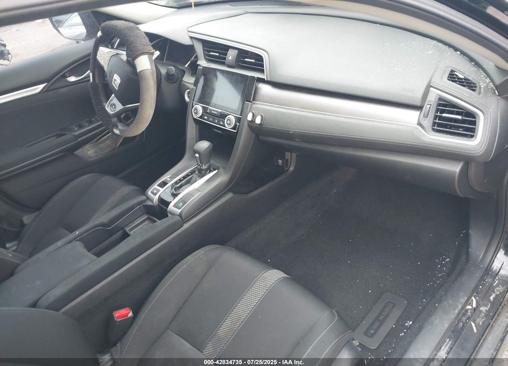 2018 HONDA CIVIC VIN: 19XFC2F73JE017031