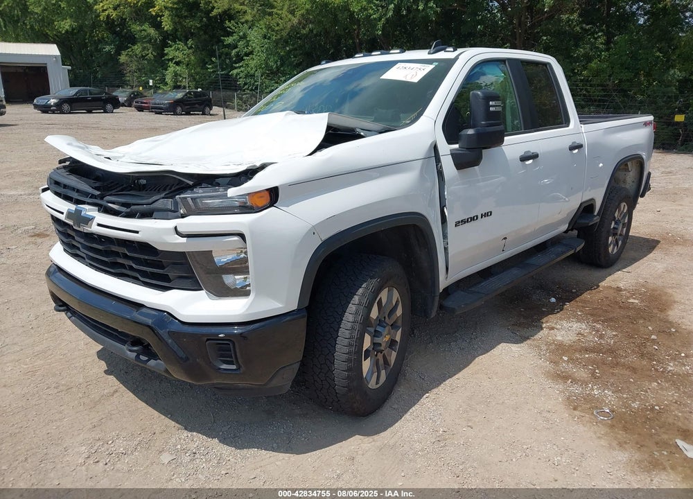 2024 CHEVROLET SILVERADO 2500HD 4WD DOUBLE CAB STANDARD BED CUSTOM VIN: 1GC5YME74RF338037