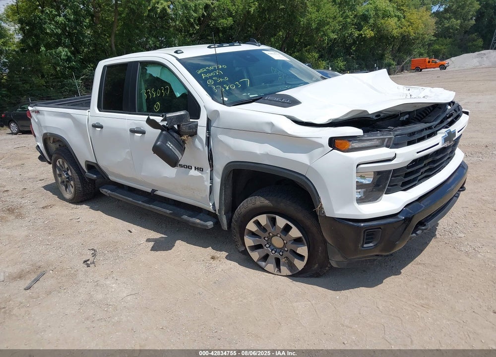 2024 CHEVROLET SILVERADO 2500HD 4WD DOUBLE CAB STANDARD BED CUSTOM VIN: 1GC5YME74RF338037