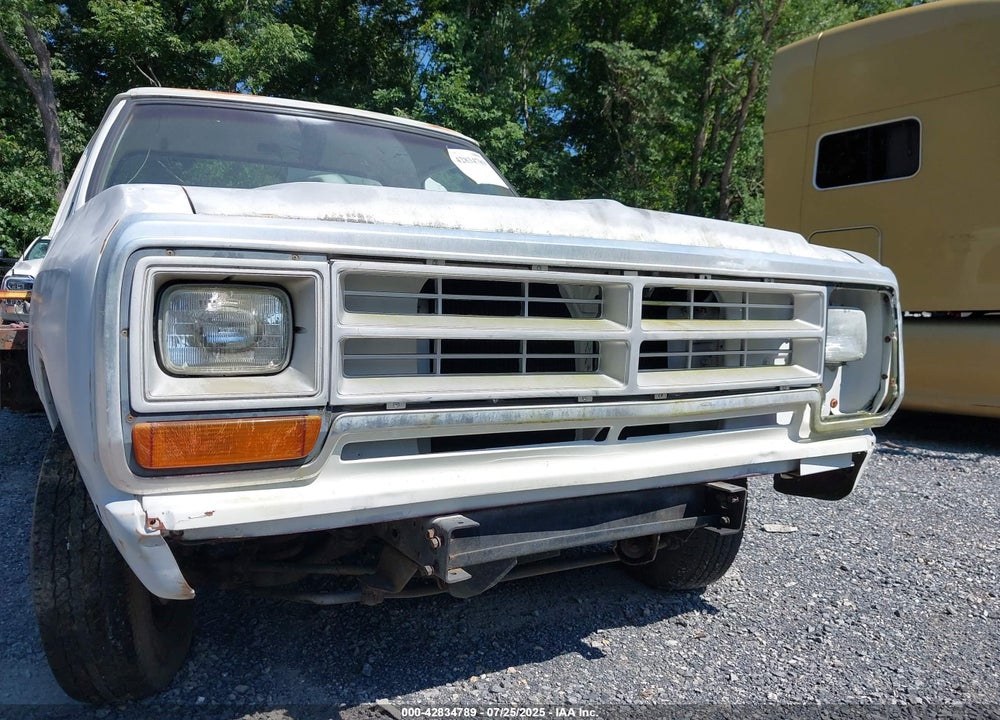 1985 DODGE D-SERIES VIN: 1B6MD34W6FS572147