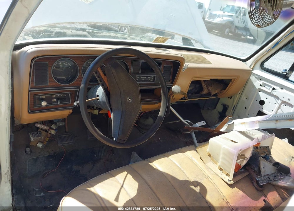 1985 DODGE D-SERIES VIN: 1B6MD34W6FS572147