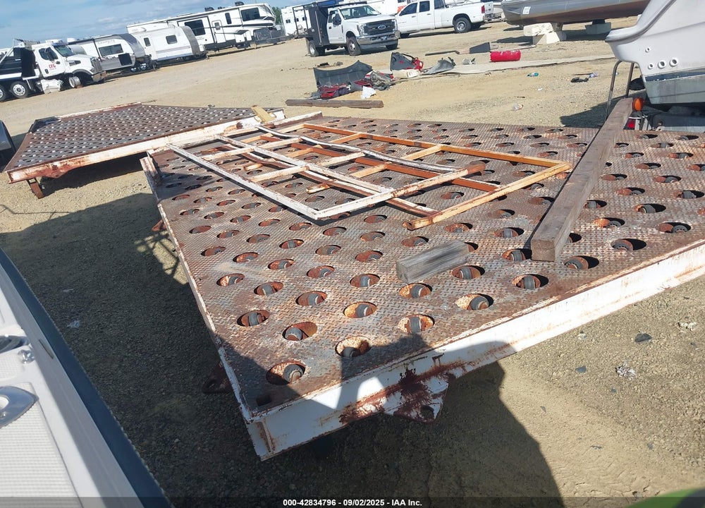 1994 EQUIPMENT STEEL GSE 035 VIN: 00000000000037295