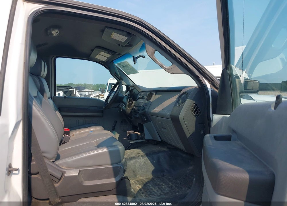 2015 FORD F-450 CHASSIS XL VIN: 1FDUF4GT2FEA15789