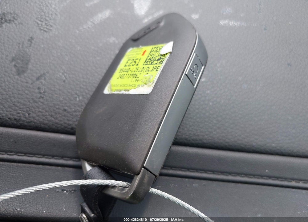 2025 KIA K5 VIN: KNAG64J72S5268843