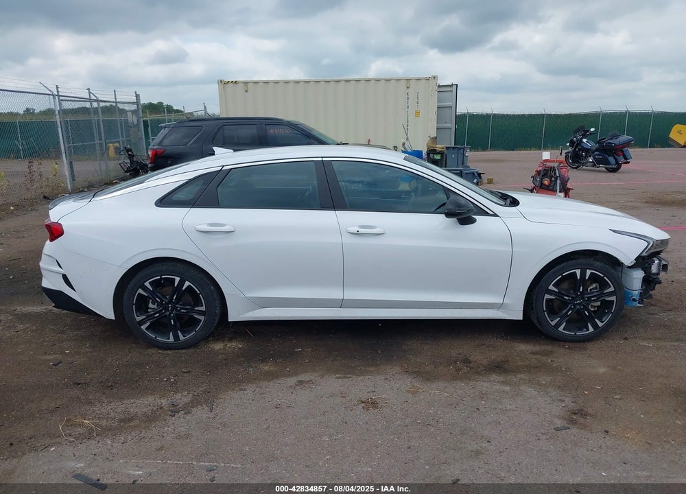 2024 KIA K5 VIN: 5XXG64J25RG245943