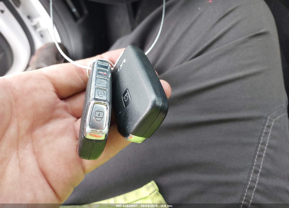 2024 KIA K5 VIN: 5XXG64J25RG245943