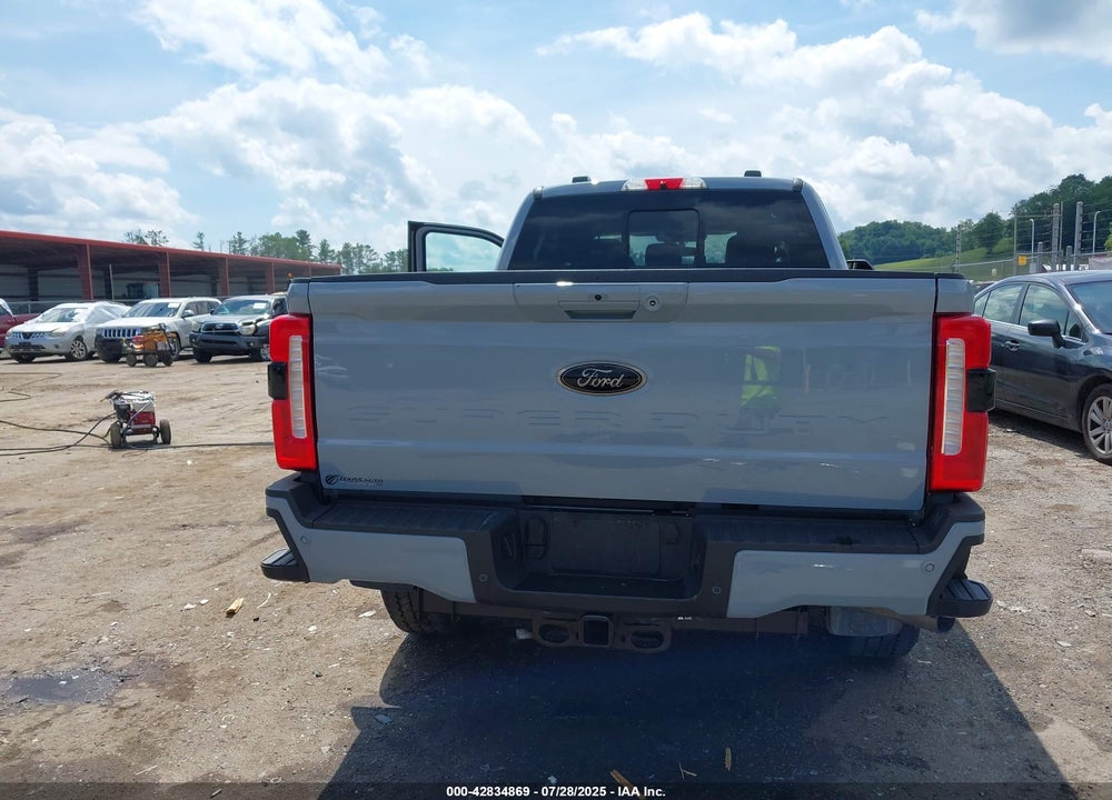 2024 FORD F-250 LARIAT VIN: 1FT8W2BN2REE88342