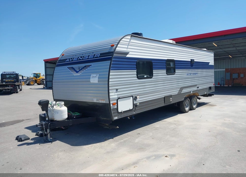 2022 FOREST RIVER PRIME TIME AVENGER 2 VIN: 5ZT2AVRBXNB933972