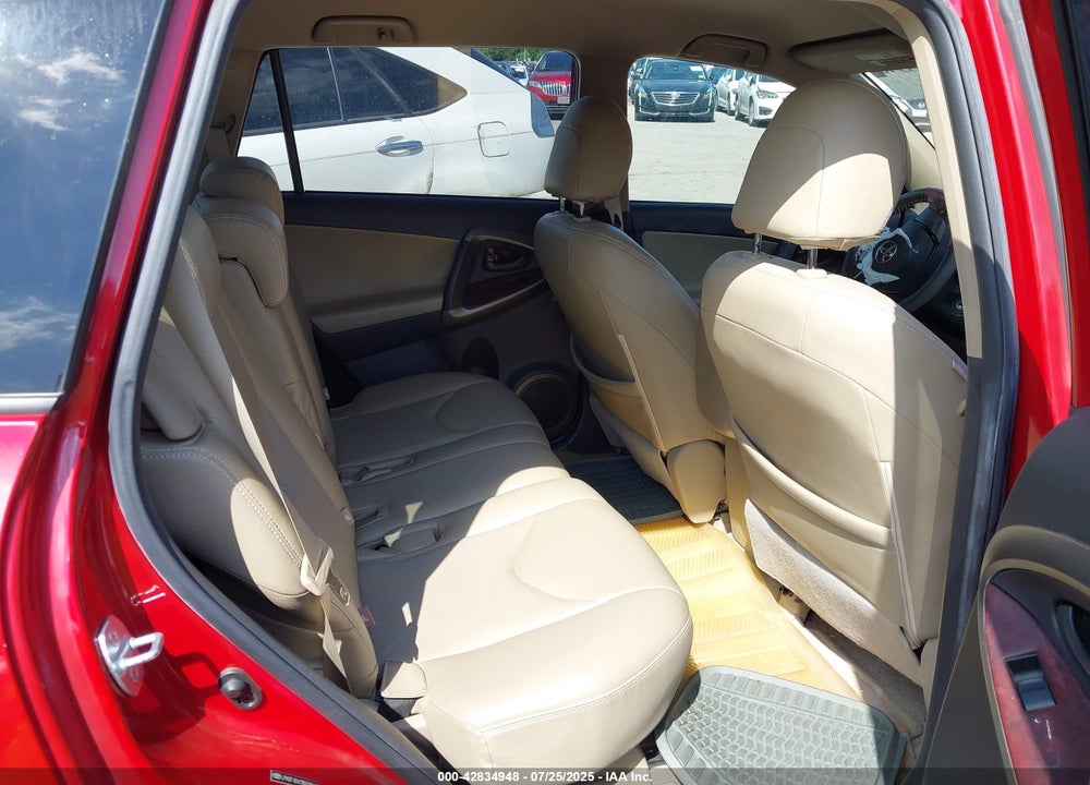 2011 TOYOTA RAV4 VIN: JTMZF4DV7BD030630