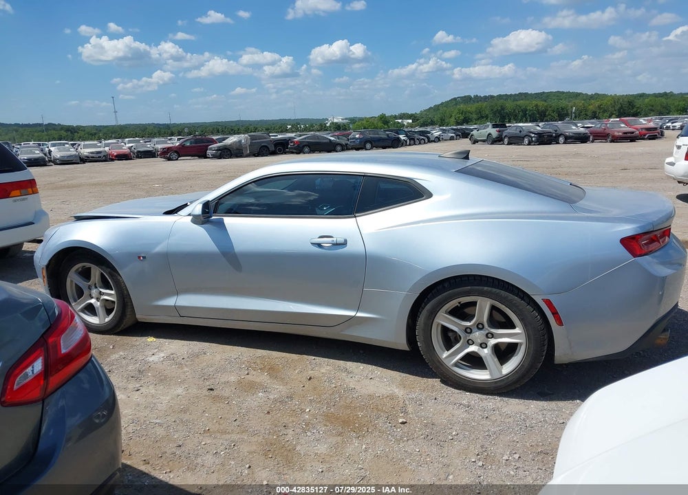 2017 CHEVROLET CAMARO VIN: 1G1FB1RX3H0173493